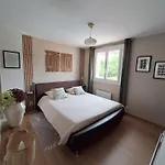 فندق مبيت وإفطار Du Rosais