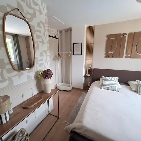 فندق مبيت وإفطار Du Rosais Saint-Hilaire-de-Talmont