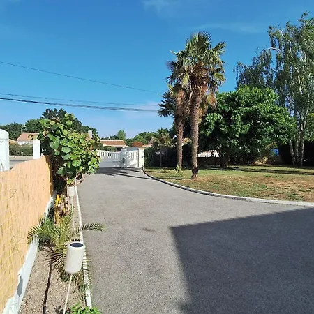 לינה וארוחת בוקר Du Rosais Saint-Hilaire-de-Talmont