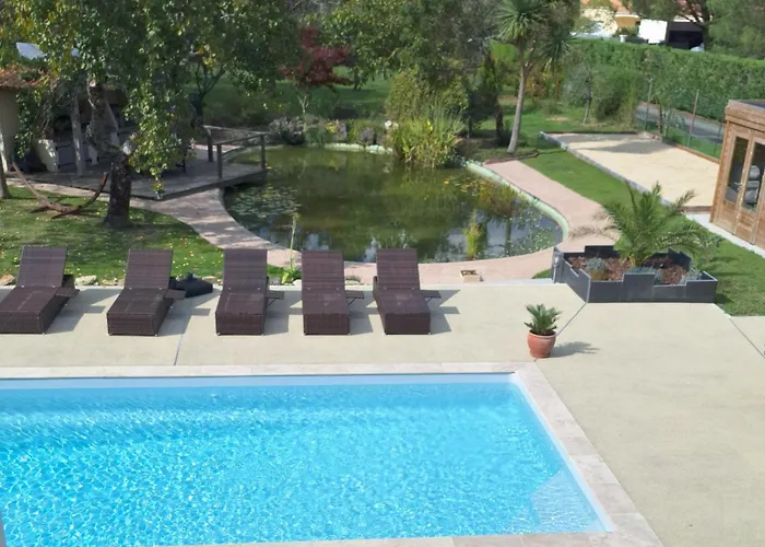 Couette-café Du Rosais